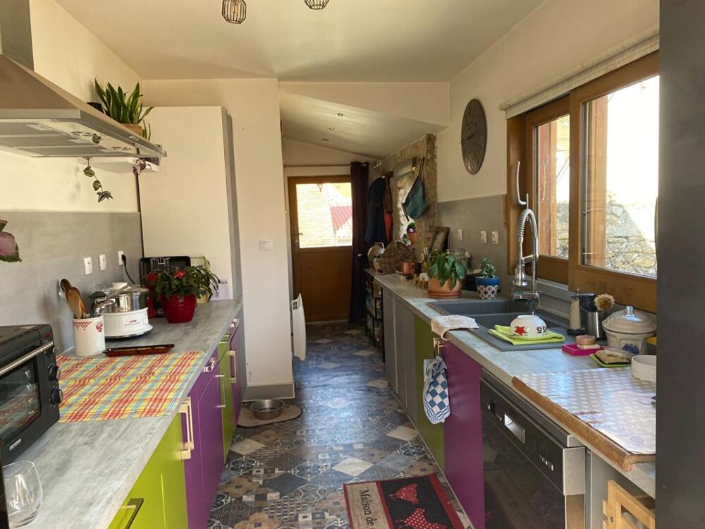 Vente Maison Maison Ruffec 4 pièce(s) 79 m2 Ruffec