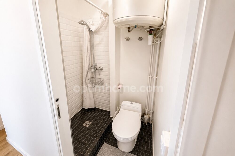Vente Appartement PARIS 9ème – RUE DU FAUBOURG MONTMARTRE – STUDIO RÉNOVÉ – CALME ABSOLU Paris 9