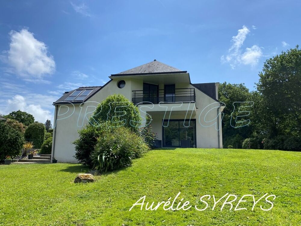 Maison 9 pièces 200 m² · à Guidel · 200 m² · 904 000 €