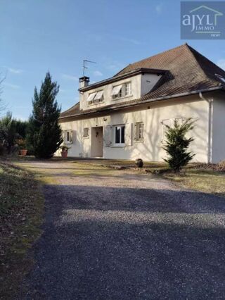  Villa à vendre 9 pièces 220 m²