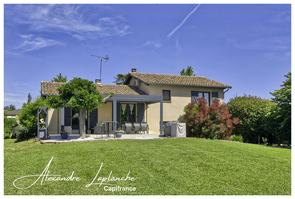 Dpt Tarn et Garonne (82), Maison à vendre 4 pièces avec jardin, garage et pergola bioclimatique à SAINT ETIENNE DE TULMONT