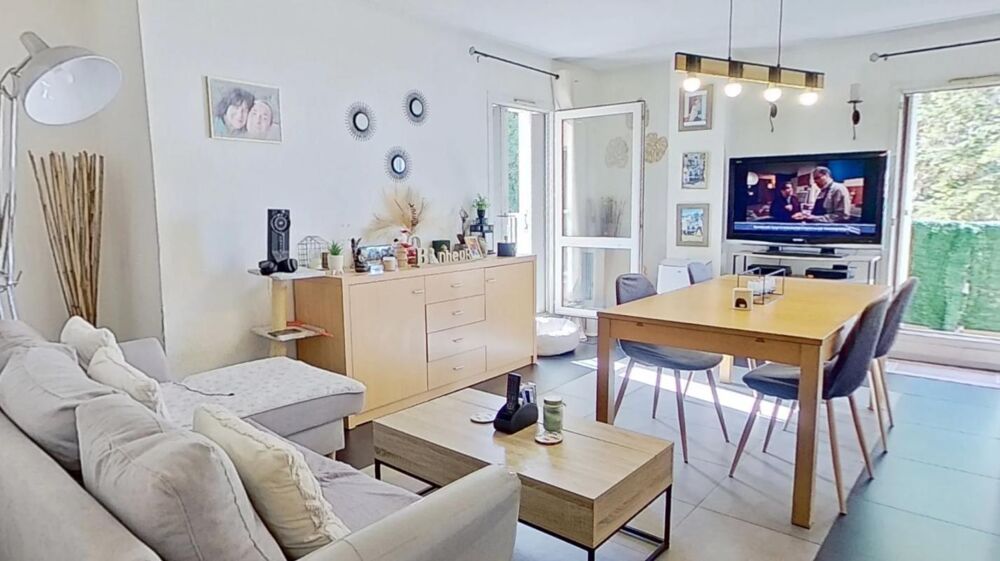Vente Appartement DIJON SUD-EST : LONGVIC, Appartement à vendre 4 pièces  82 M², 3 CHAMBRES,CAVE ET PARKING SÉCURISÉE ET CADRE DE VIE SEREIN Longvic