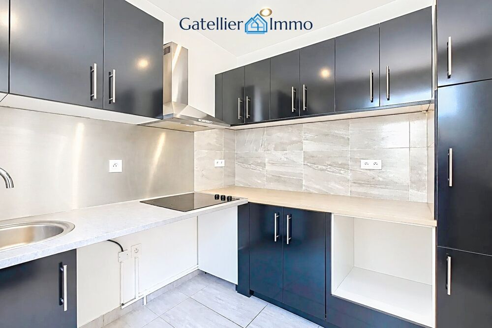 Vente Appartement Le Chesnay limite Versailles – 2 pièces rénové avec cave Le chesnay