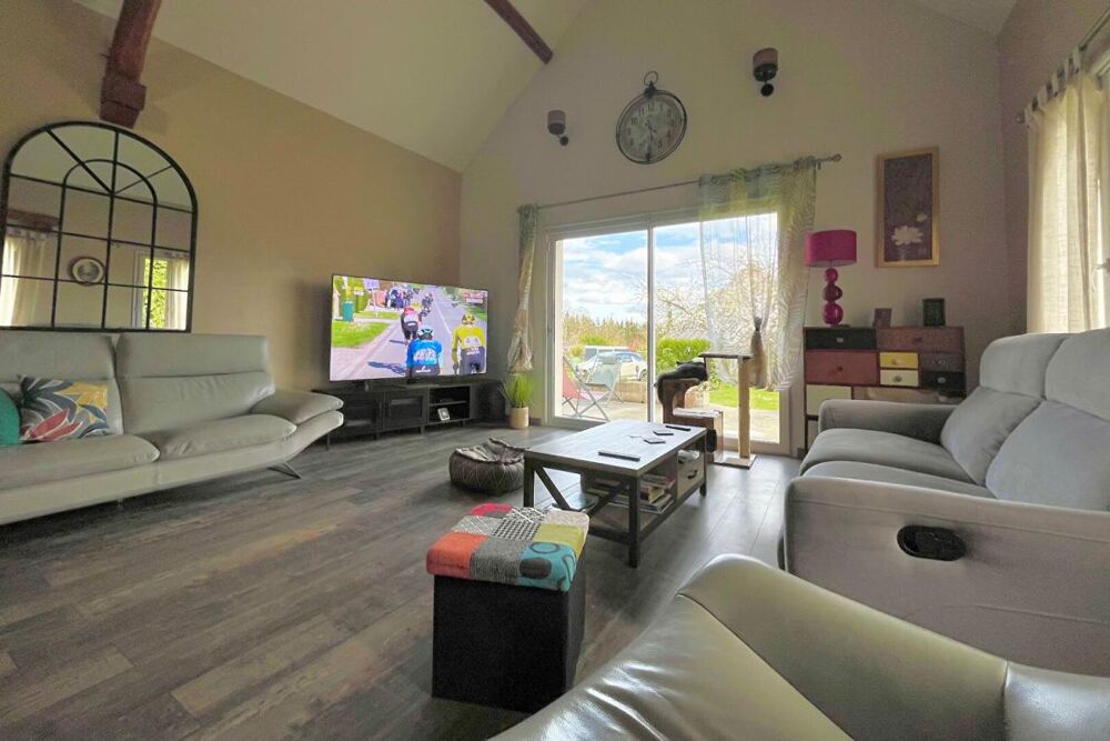 Vente Maison Maison 5 pièce(s) 142 m2 + Jardin Cuts