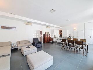  Appartement  vendre 4 pices 156 m