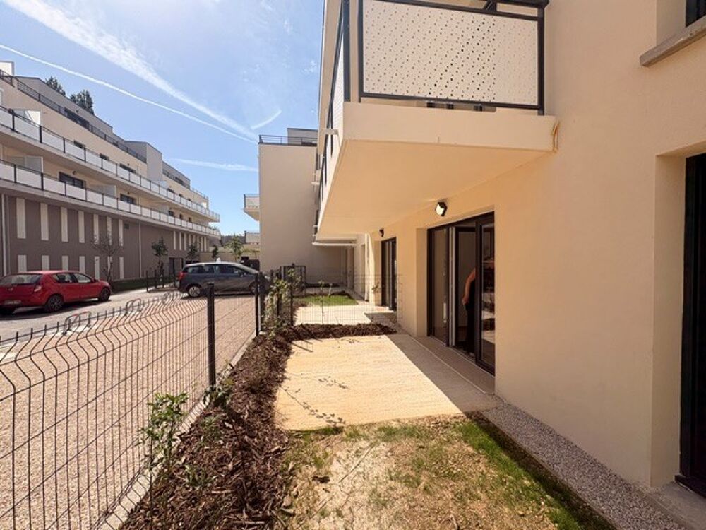 T2 NEUF avec terrasse, jardin et parking à CHARTRES