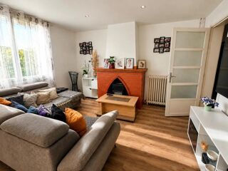  Maison à vendre 10 pièces 214 m²