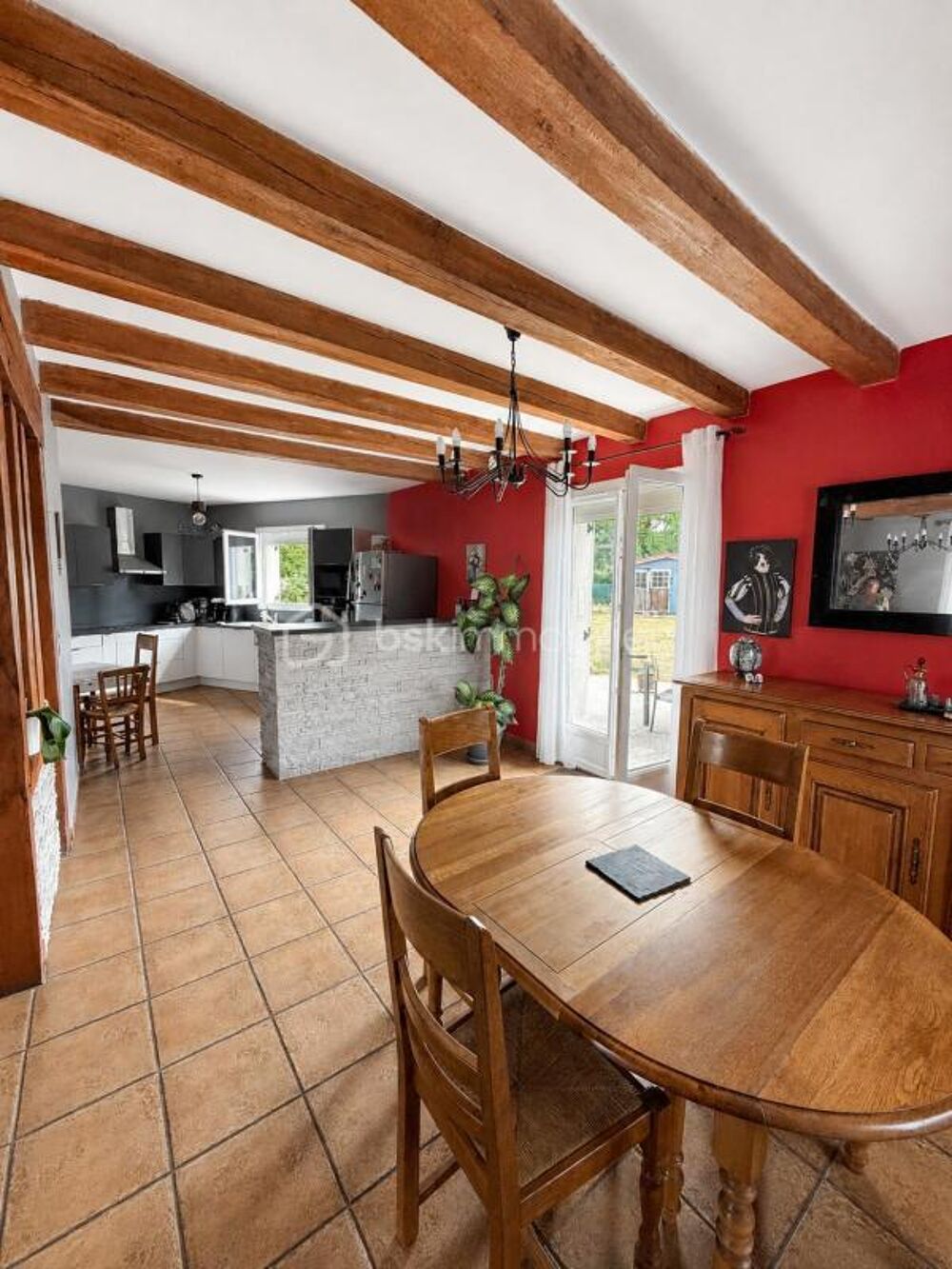 Maison 153 m² Bazincourt-sur-Epte - Grand salon lumineux et 5 chambres