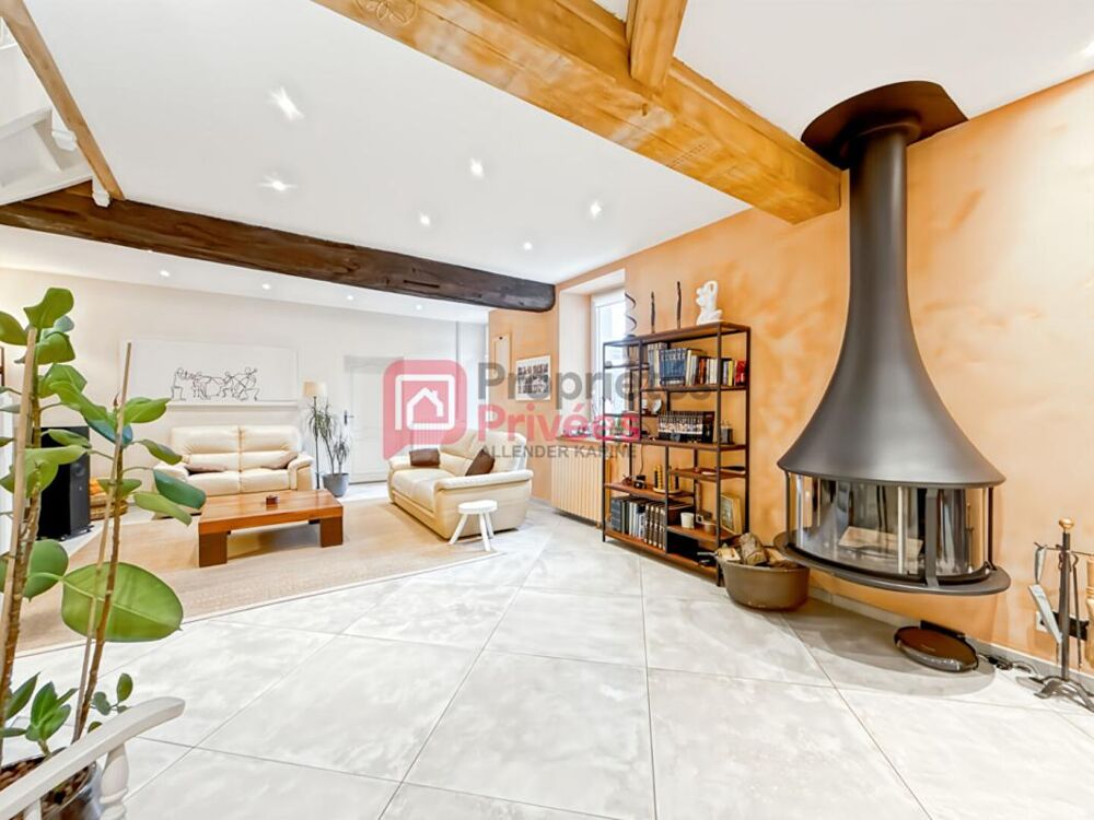 Maison Sergines 6 pièce(s) 181 m2