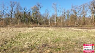  Terrain à vendre 868 m²
