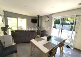  Propriété/château à vendre 4 pièces 84 m²