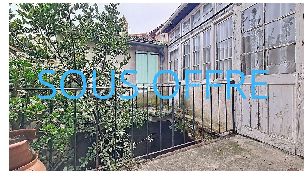 Maison de village  6 chambres  patio  caves  grenier aménageable 50 m²