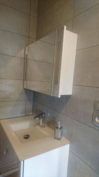  Appartement à louer 4 pièces 96 m²