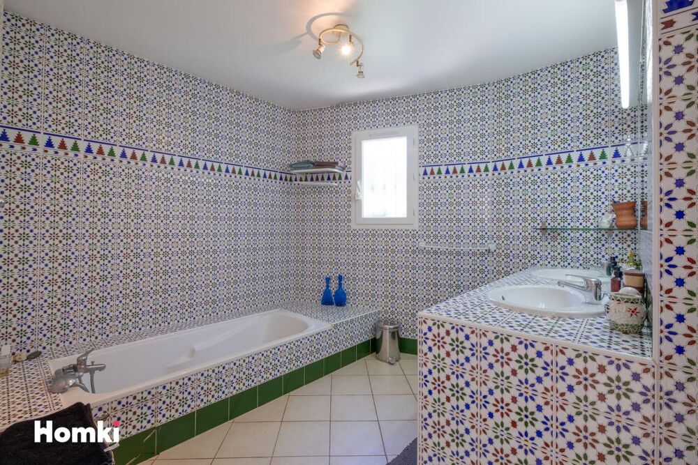 � vendre  Maison Saint-Rapha�l (83700)
