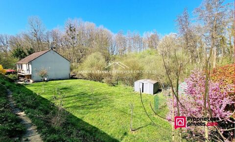   CHARMANTE MAISON A JOUY, 146 M AVEC JARDIN ET FORET PRIVATIVE Maison - 6 pice(s) - 146 m