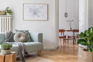 Vente Appartement **Rare 5 pièces avec magnifique Jardin à 250 mètres de la mairie** Les lilas