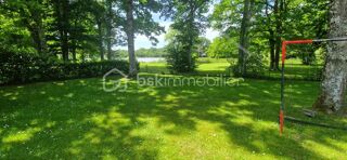  Propriété/château à vendre 7 pièces 142 m²