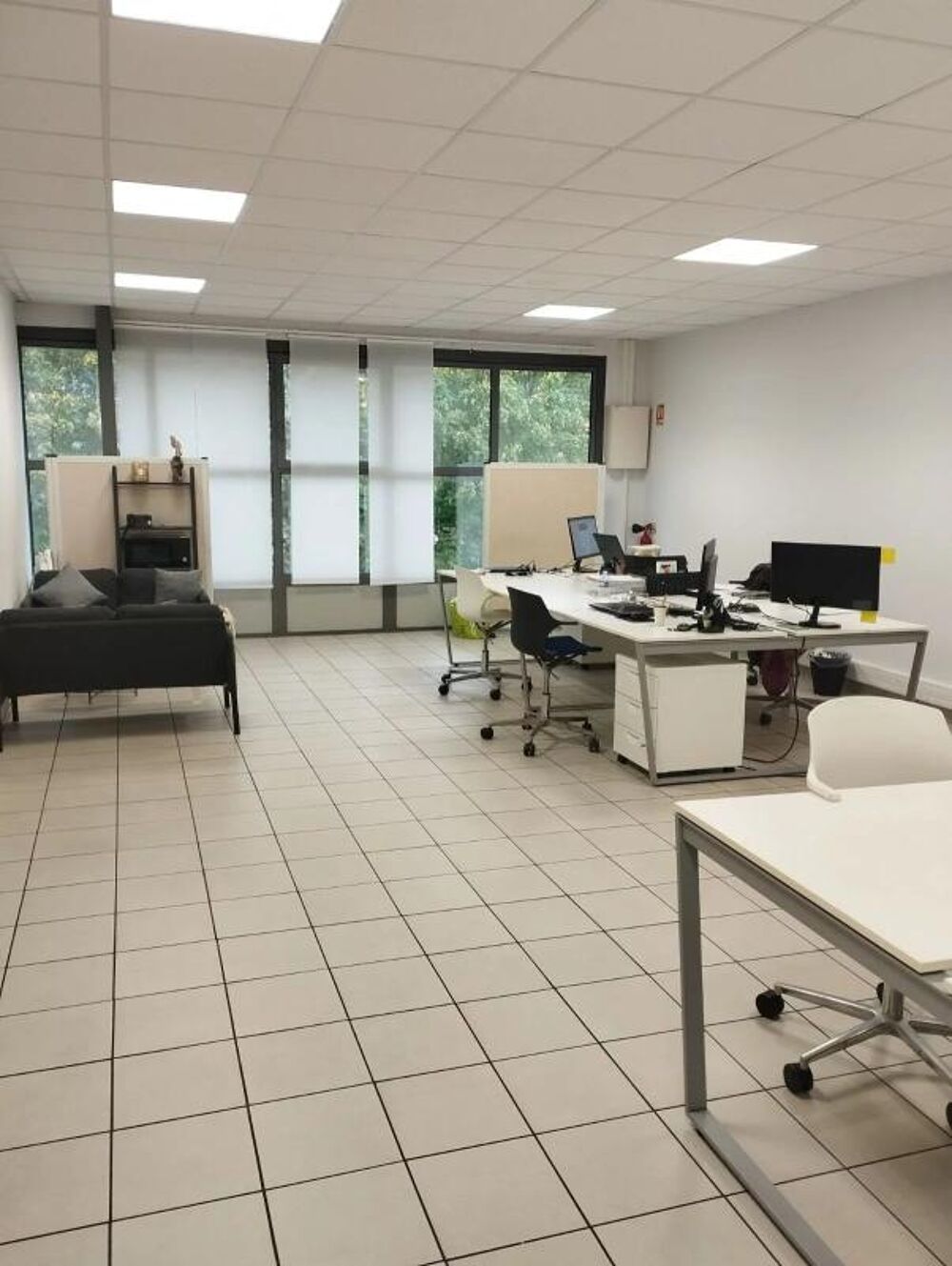   bureau 58 m2 + 2 parkings Brignais