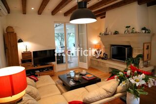  Maison à vendre 10 pièces 270 m²