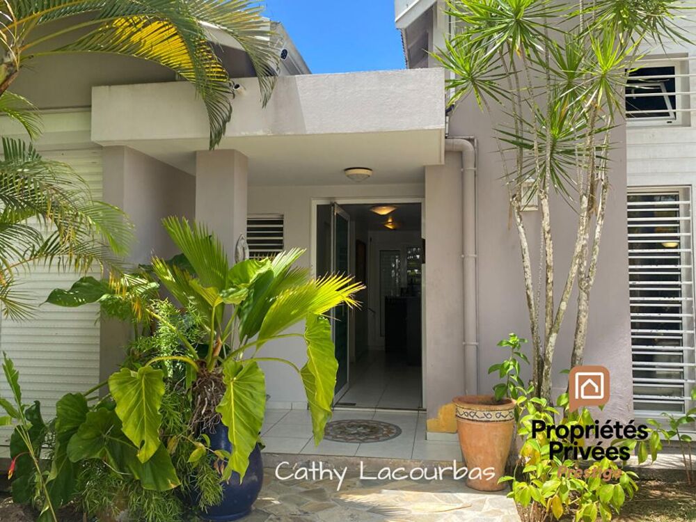 à vendre  Villa Baie-Mahault (97122)