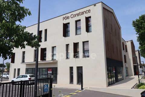 GARD (30) AIGUES�MORTES (30220) Local/bureau 77 m 2 &agrave; louer immeuble 2022 P&ocirc;le constance avec ascenseur et parking 1285 30220 Aigues mortes