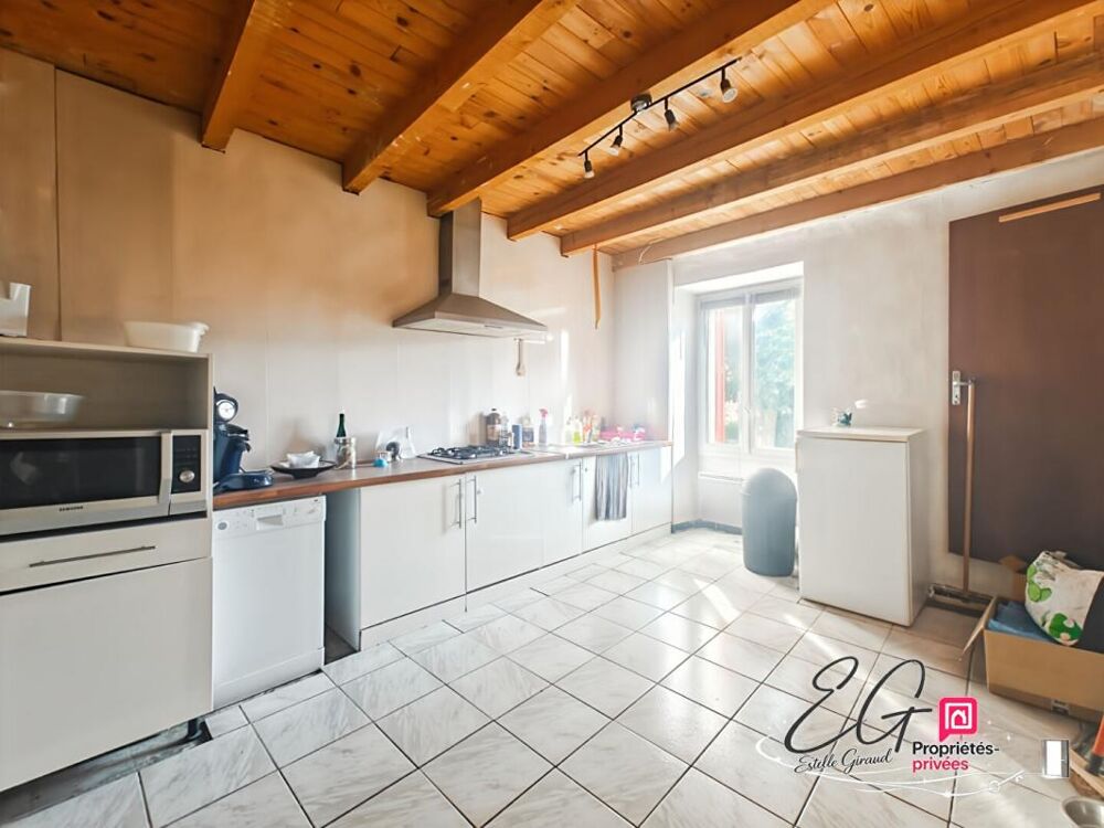 Vente Maison Maison de caractère traversante avec terrasse, atelier et vaste garage Laure minervois