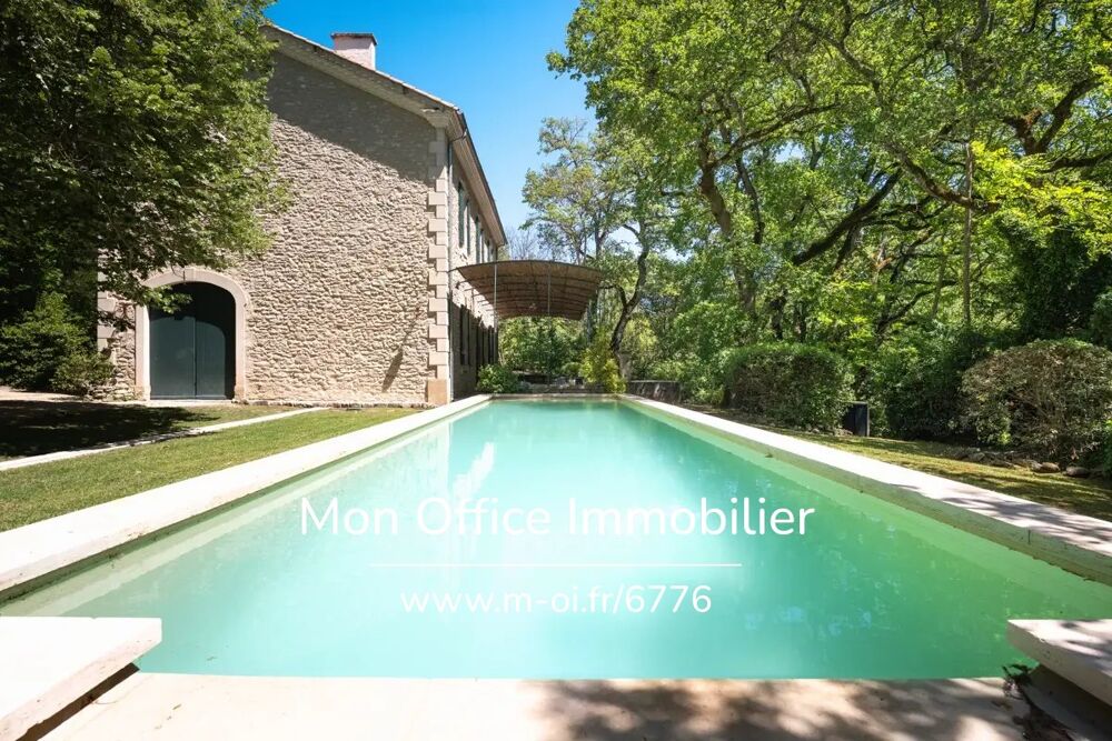 Vente Propriété/Château Référence : 6776-NGU. - Maison 7 pièces - 6 chambres - 300m2 - Piscine - Rivière privée - calme absolu Lourmarin