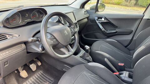 208 1.2 VTI 82 Active 2013 occasion 60130 Lieuvillers