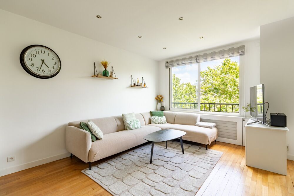 Vente Appartement Appartement - Paris - 82m² Paris 16
