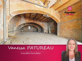  Parking / Garage à vendre 1 pièce 225 m²