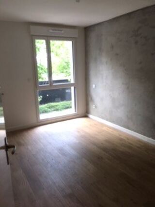  Appartement à louer 3 pièces 71 m²