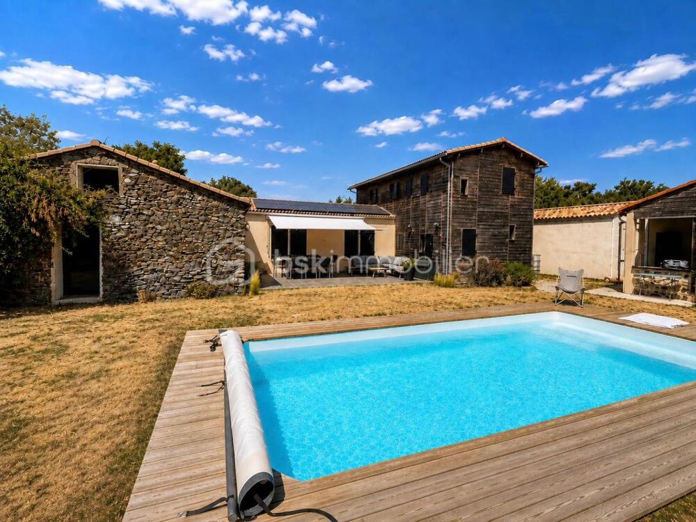 Maison de caractère rénovée  180 m²  Piscine chauffée & Pool House