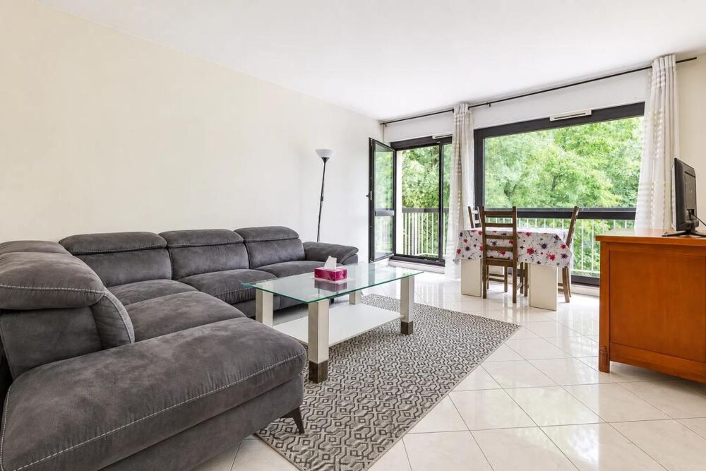 Appartement de 3 pièces de 63 m² à Les Clayes-sous-Bois