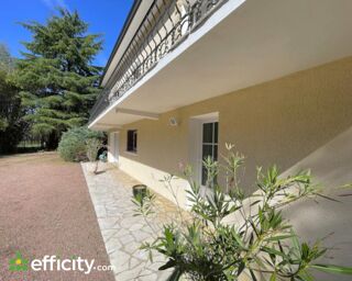  Maison à vendre 11 pièces 230 m²