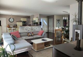  Maison � vendre 8 pi�ces 265 m�