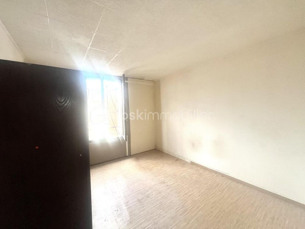 Maison de ville mitoyenne  64 m²  Proche gare de Creil