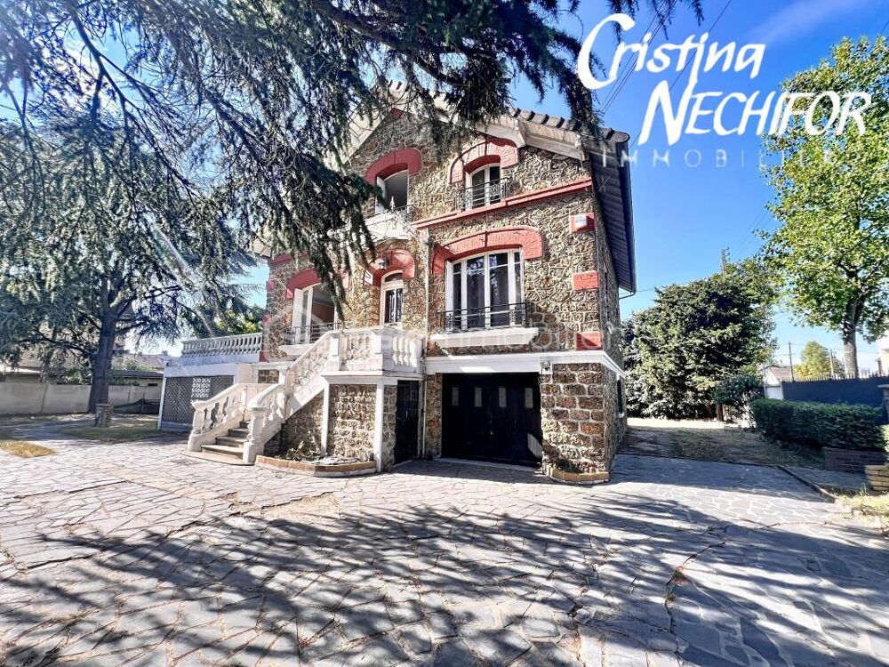 COUP DE COEUR  AUTHENTIQUE MAISON MEULIÈRE FAMILIALE AVEC JARDIN À MONTFERMEIL