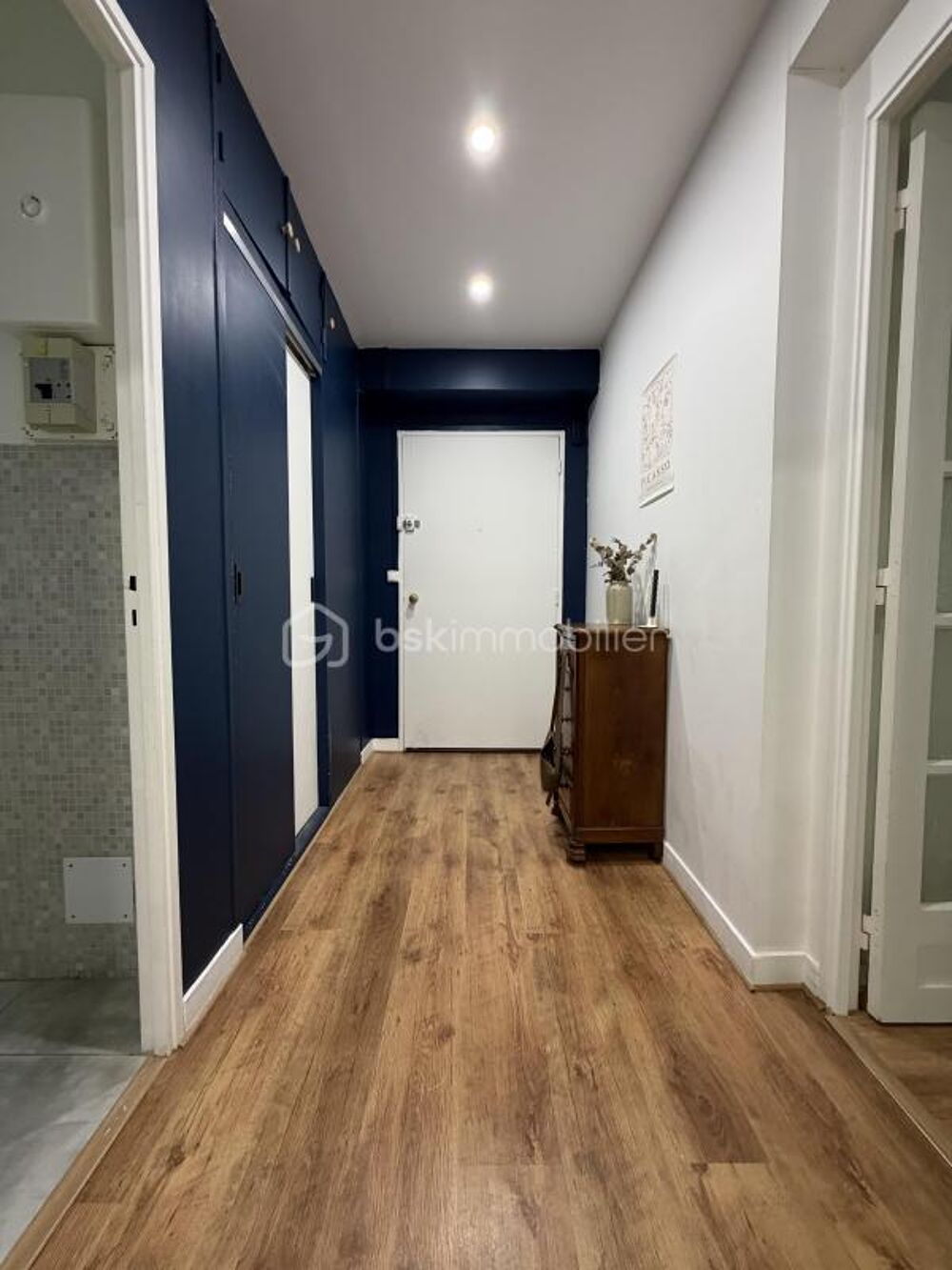 APPARTEMENT F3 AVEC BALCON + BOX + CAVE + CELLIER