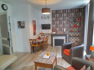 Vente Appartement 2 pièces 56 m², Eaux-Bonnes