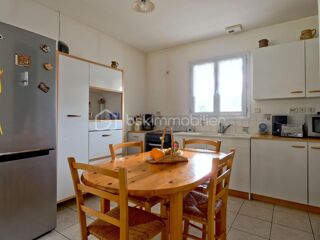 Vente Maison Marennes - Environnement calme - Plain-pied - 2 Chambres - Garage Marennes
