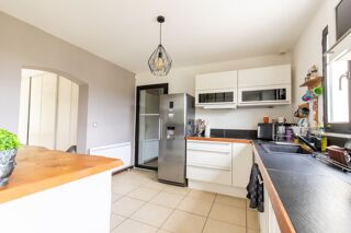  Maison � vendre 7 pi�ces 245 m�