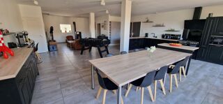  Maison  vendre 11 pices 310 m