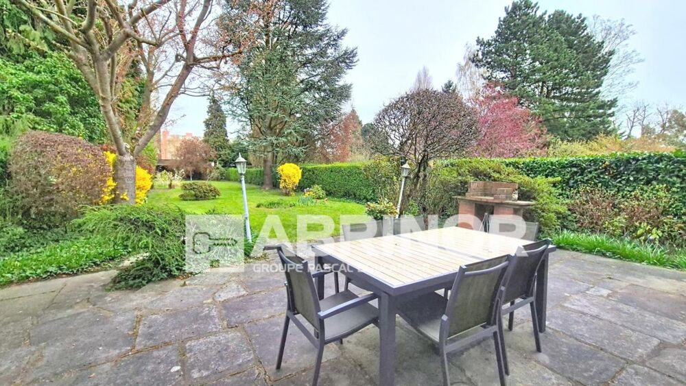 Maison 10 pièces 172 m² · à Roubaix · 172 m² · 695 000 €