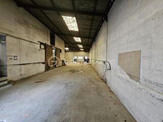  Immeuble  vendre 8 pices 606 m