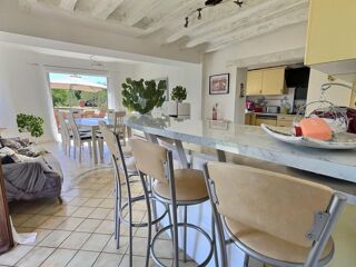  Maison  vendre 6 pices 143 m