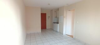  Appartement à louer 2 pièces 32 m²