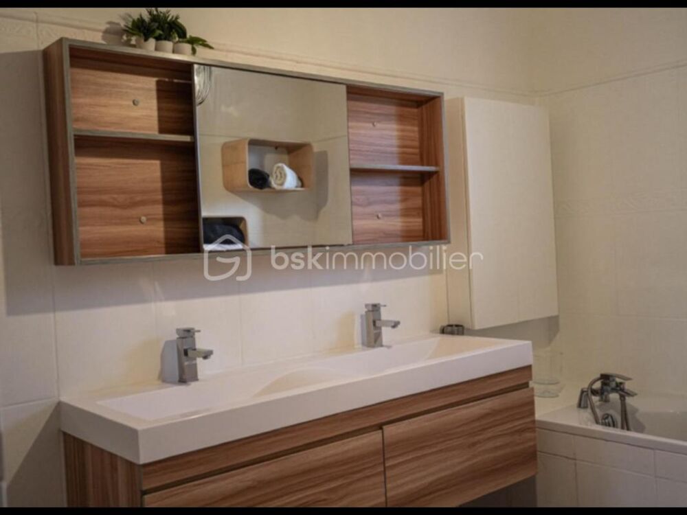 � vendre  Villa Plaissan (34230)