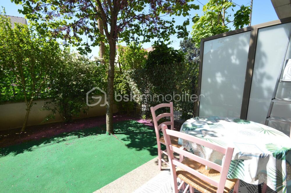 Tremblay-en-France  Appartement 3 pièces 63m² avec terrasses, jardins et parking, vendu loué