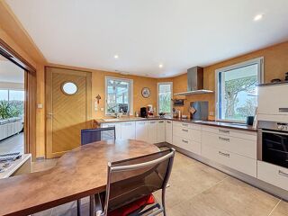  Maison � vendre 7 pi�ces 220 m�