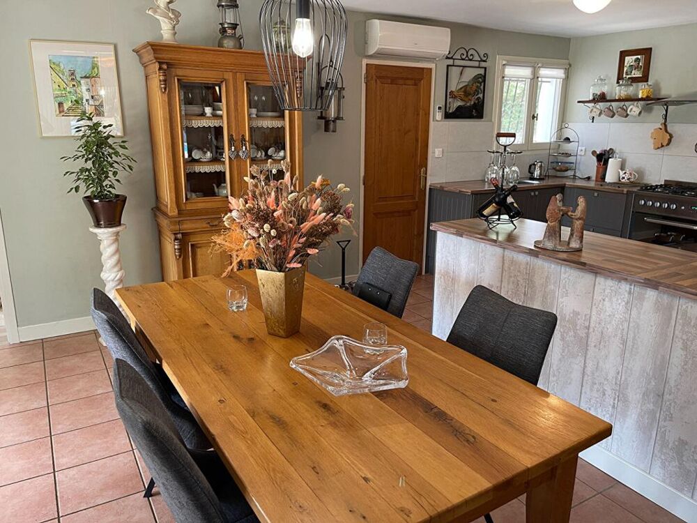 Vente Maison Maison parfaitement entretenue avec piscine et belle vue dégagée Serignac